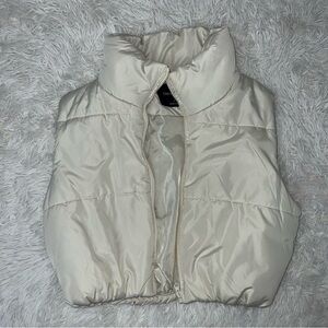 Ivory Womens Puffer Vest